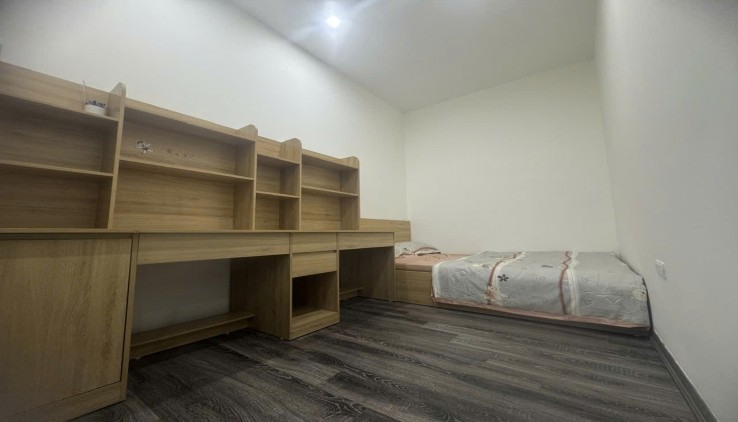 Hàng hiếm - căn hộ Tập thể Lương Khánh Thiện, 42m2, 2 ngủ, đủ công năng, Full nội thất mới.